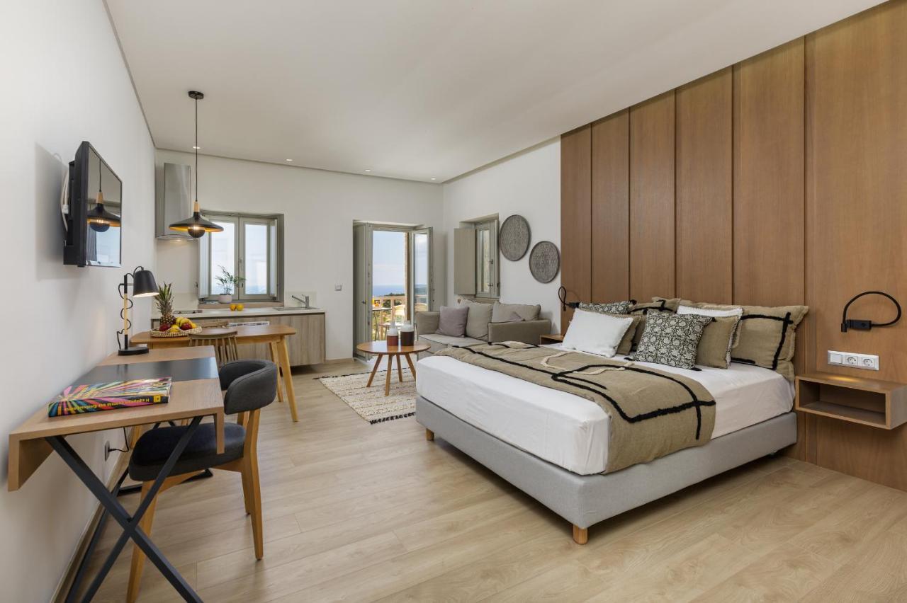 Salvia Areopolis All Suite Hotel מראה חיצוני תמונה